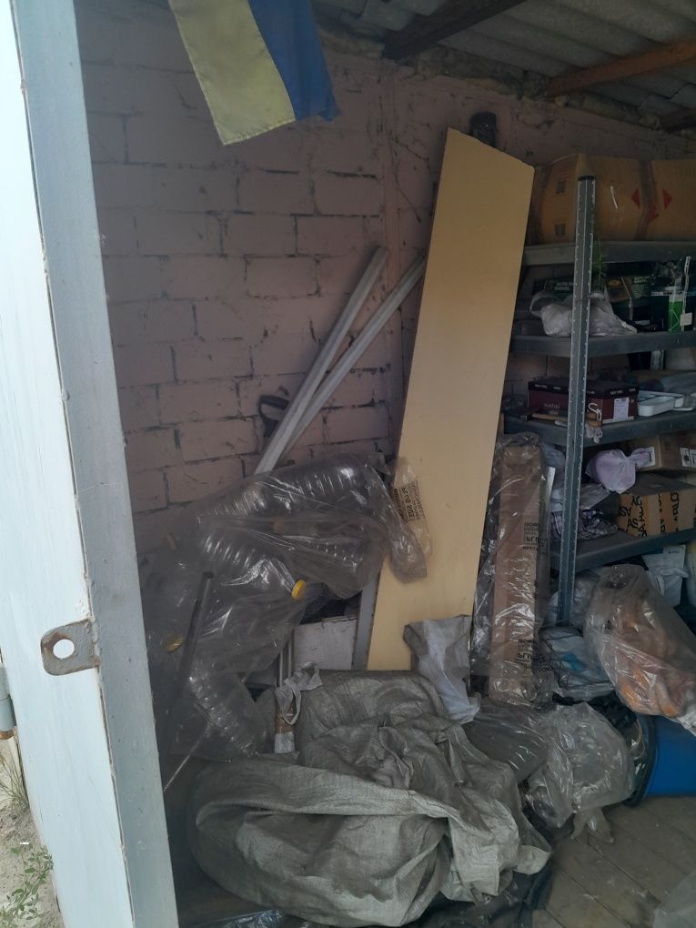 Гараж на вулиці Бальзака, 3