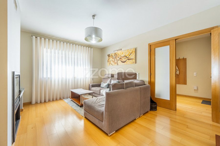 Moradia T4 - V.N.Famalicão