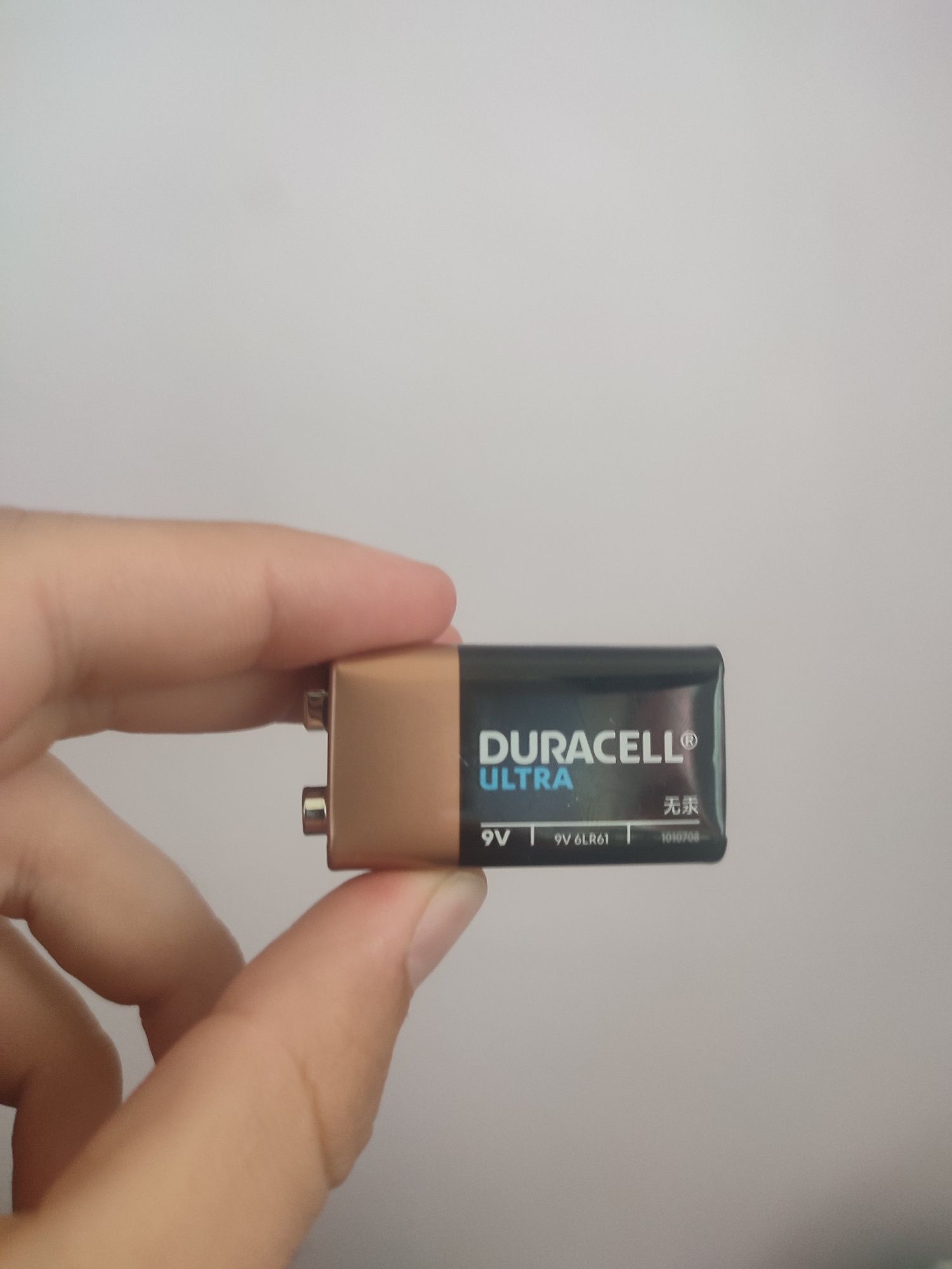 Лужні батарейки Duracell 6LR61 MN1604 9V