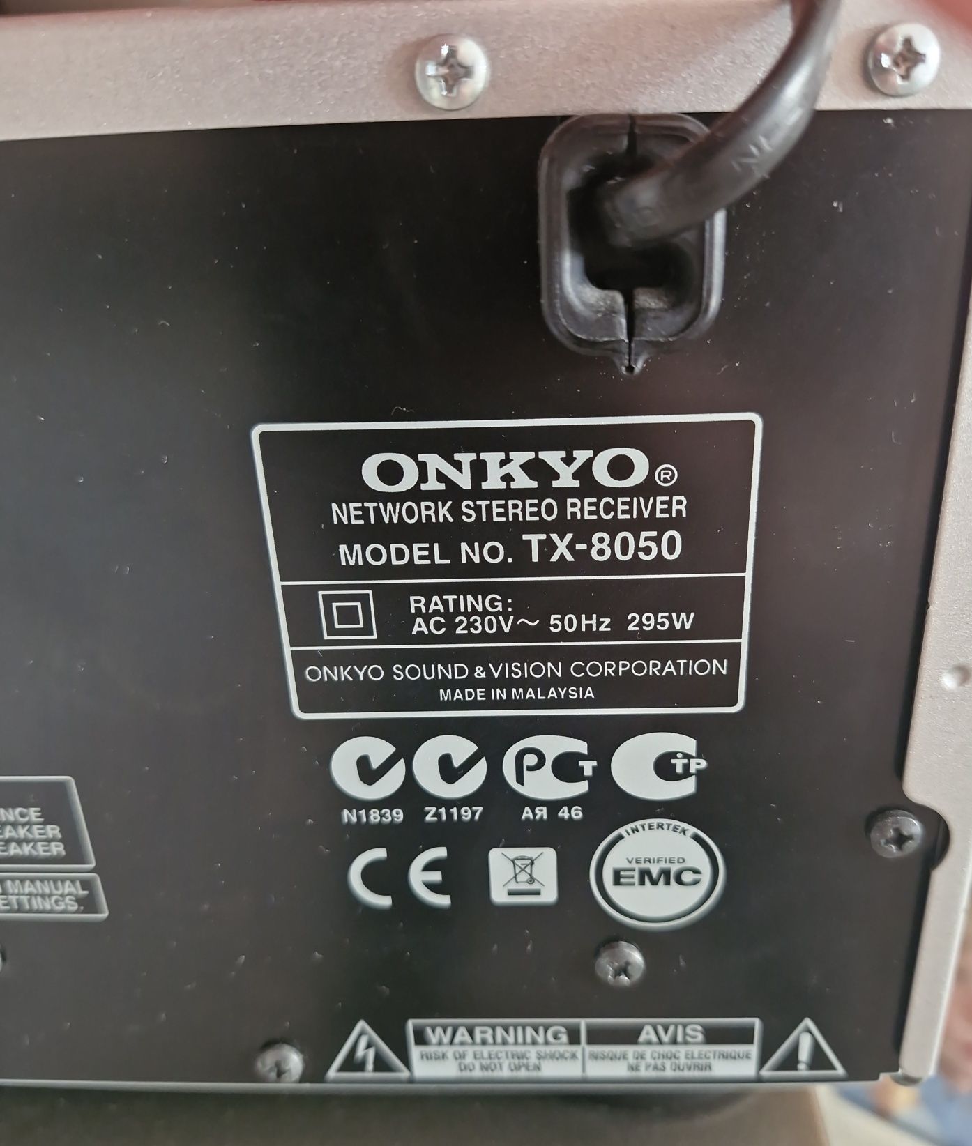 Amplituner Onkyo TX 8050
