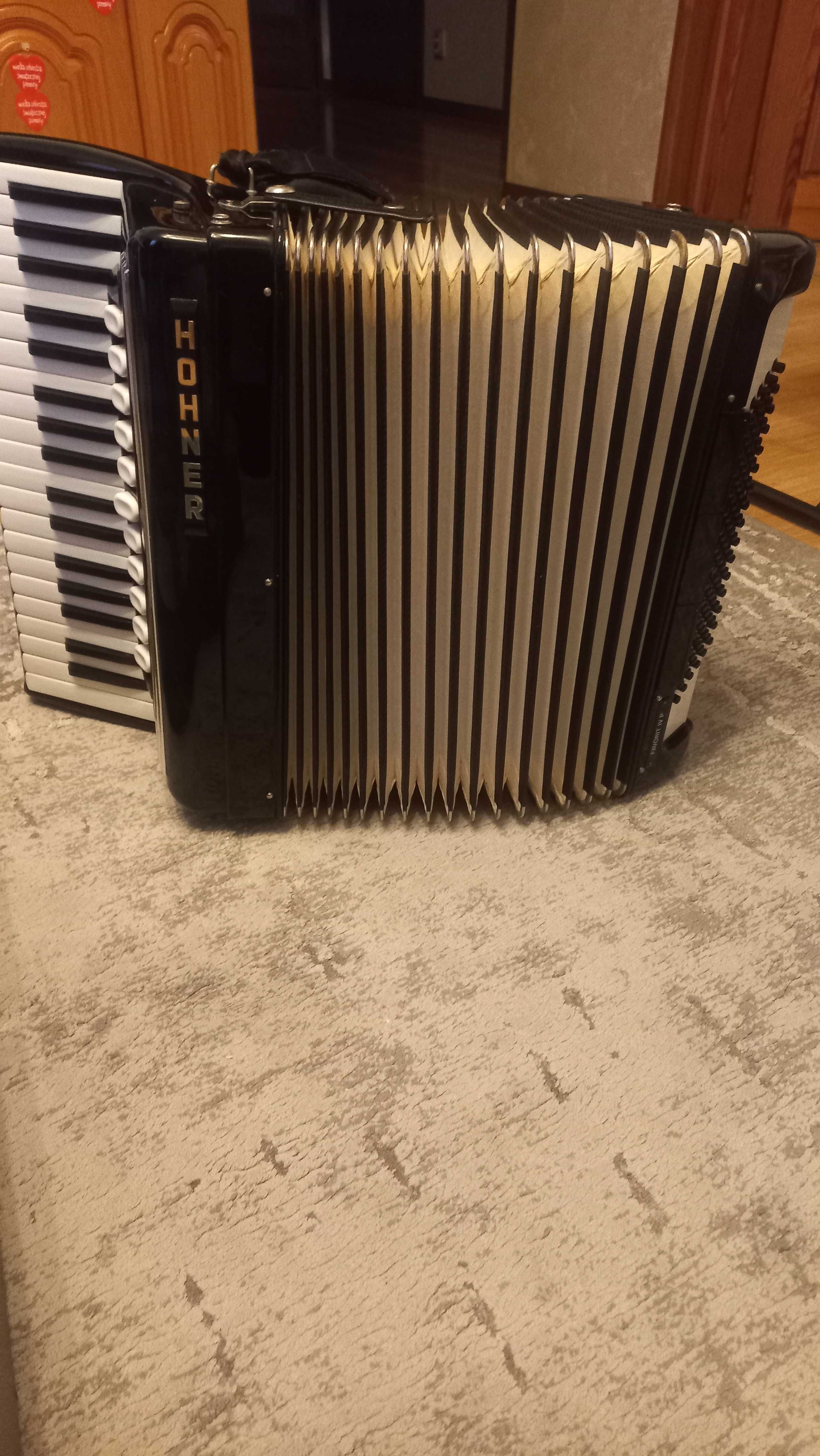 HOHNER FAVORIT IVP 96 basów idealny