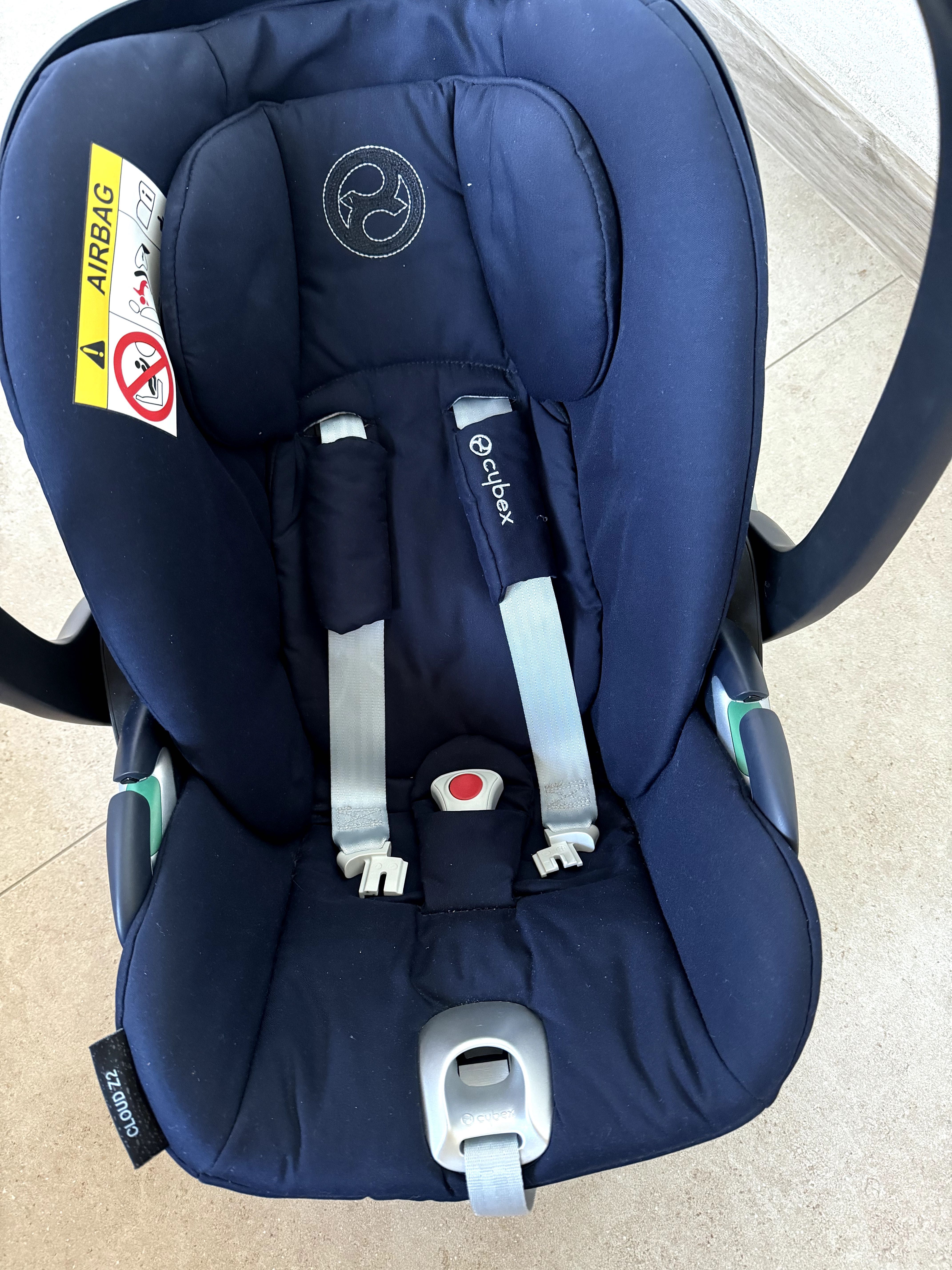 Rozkladany fotelik samochodowy Cybex Cloud Z2