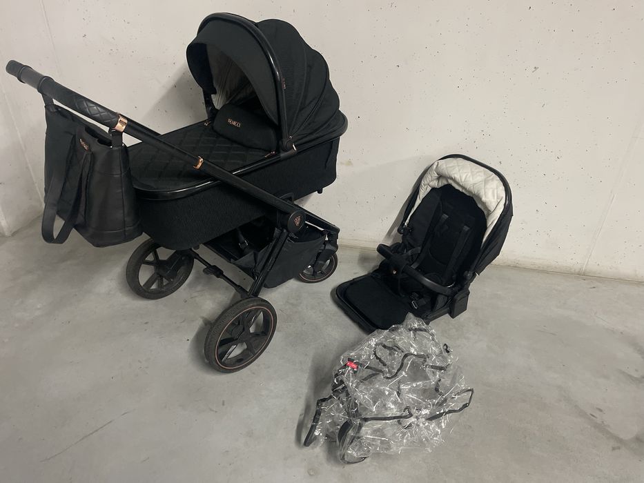 Wózek Venicci Tinum 2w1