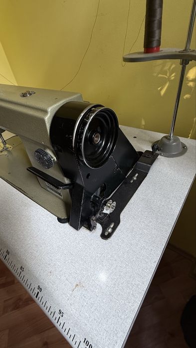 Stębnowka  Juki  przemysłowa DDL-5550 na prąd idealna