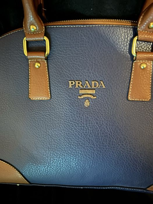 Prada- женская сумка б/у