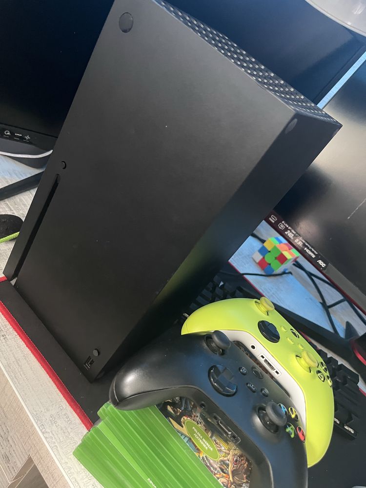 Xbox series x + akcesoria