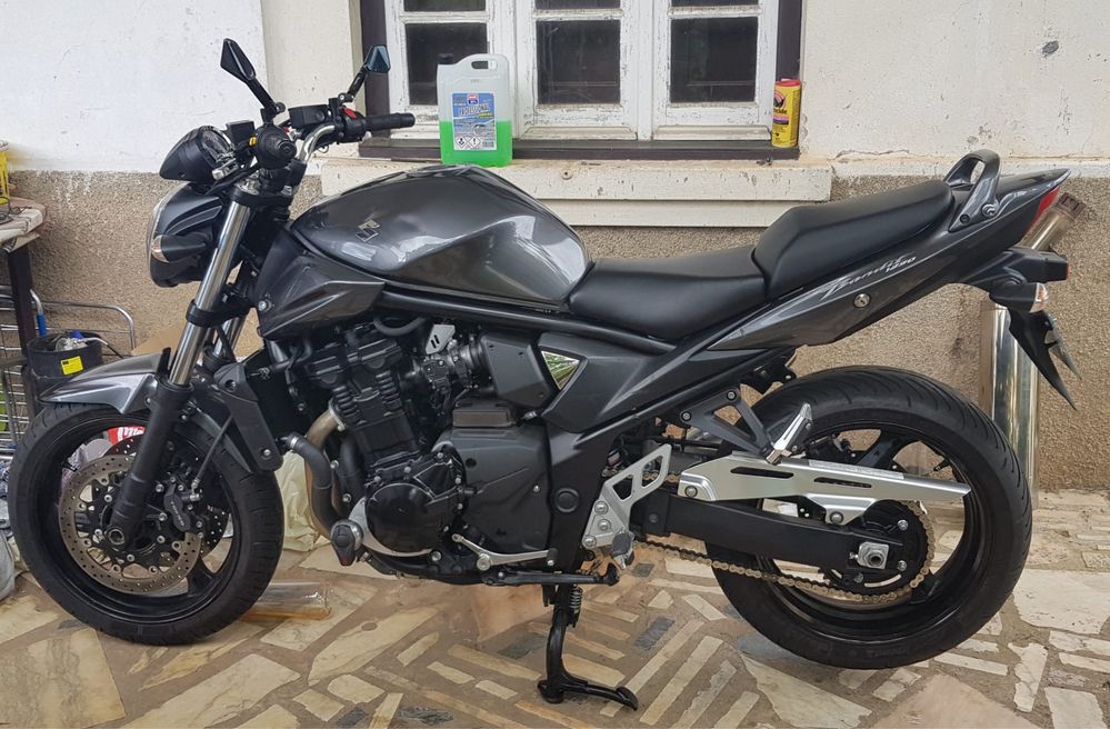 Suzuki Bandit 1250cc