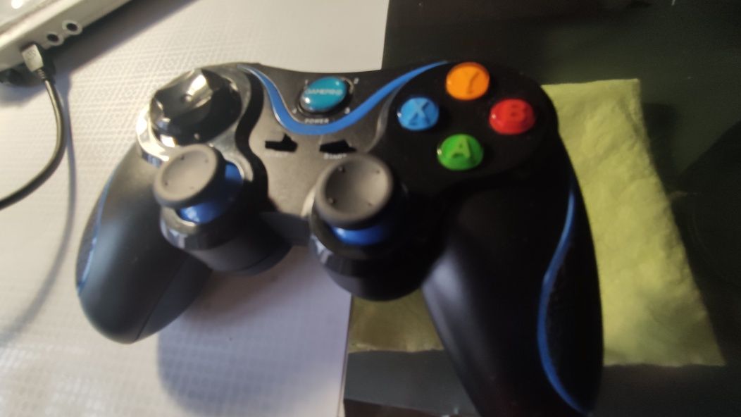 Геймпад GamePRO550