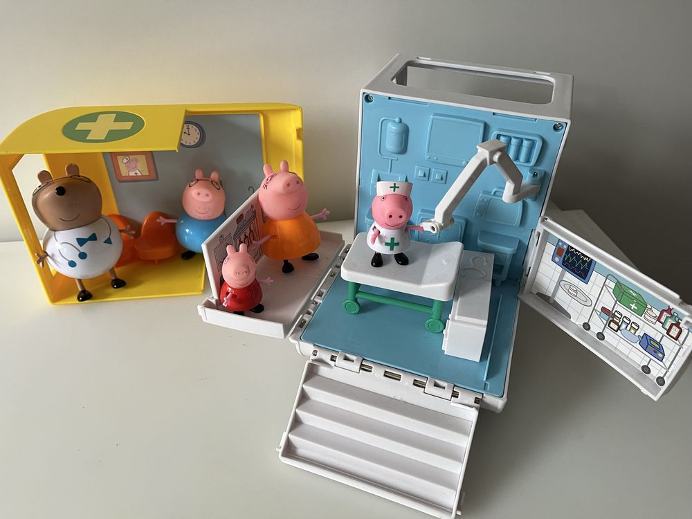 Ambulans Świnka PEPPA