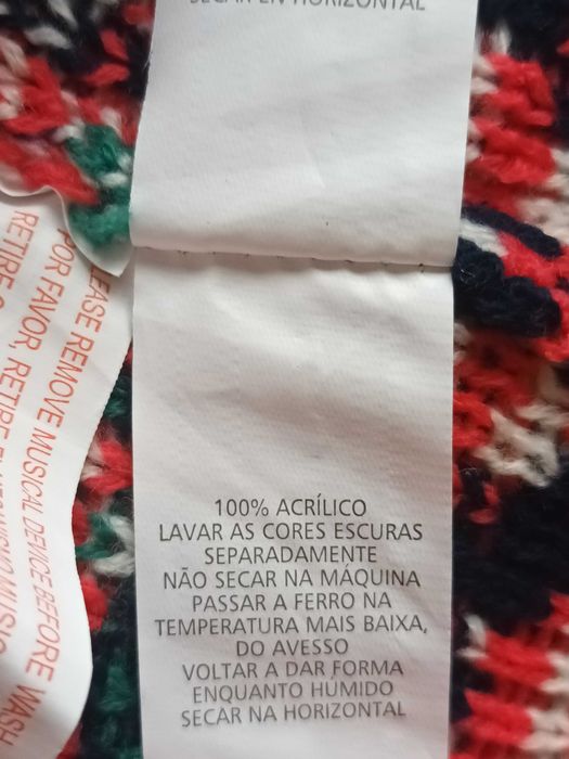 Жіночий різдвяний, новорічний светр.
Atmosphere