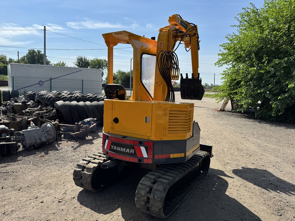 Міні екскаватор YANMAR yb281x