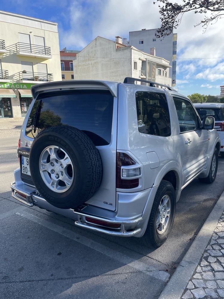 Pajero Di D cx auto