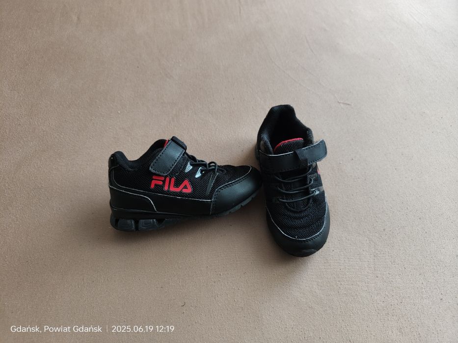Sneakersy chłopięce Fila roz 26