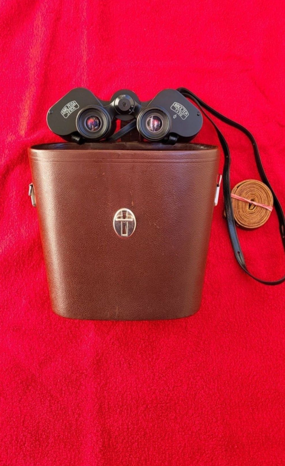 Бинокли от Carl Zeiss (7×50,10×50,8×30)