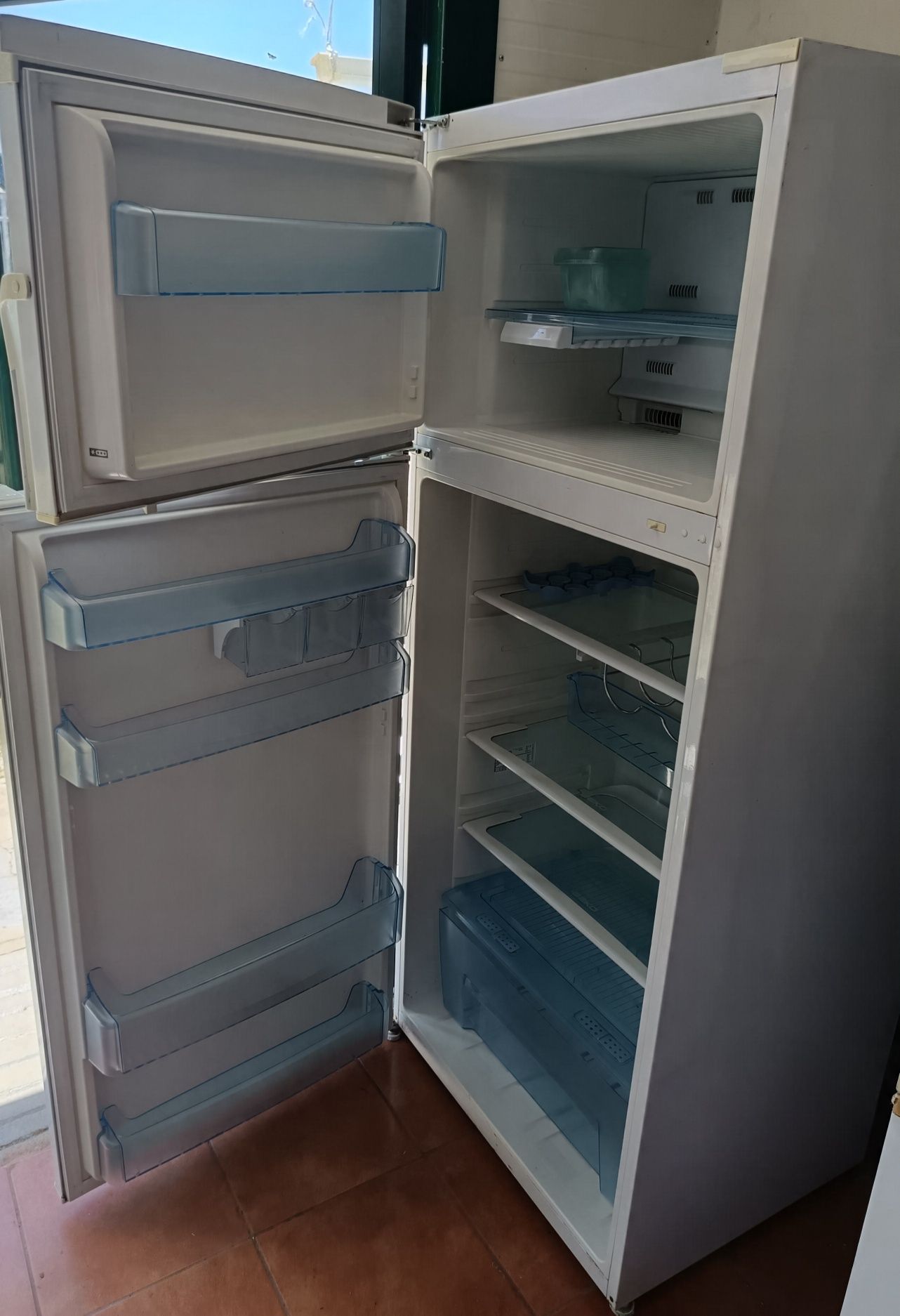 Frigorífico combinado No frost