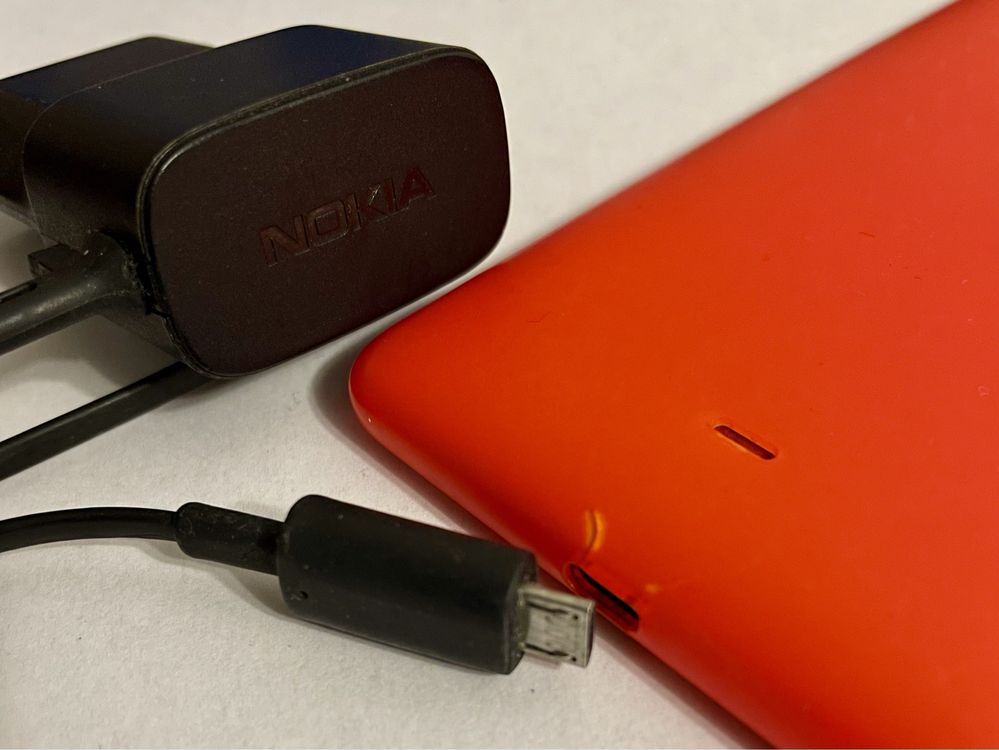 NOKIA Lumia 625 RM-943
