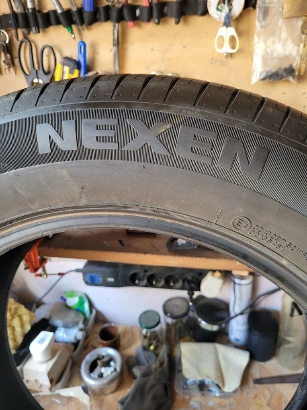 Nexen Nfera Primus 215/60/17