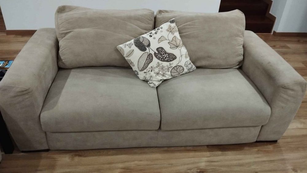 Conjunto 2 sofás
