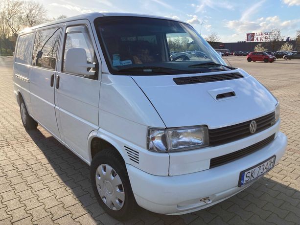 VW Transporter 2.5 TDI 9-Osobowy