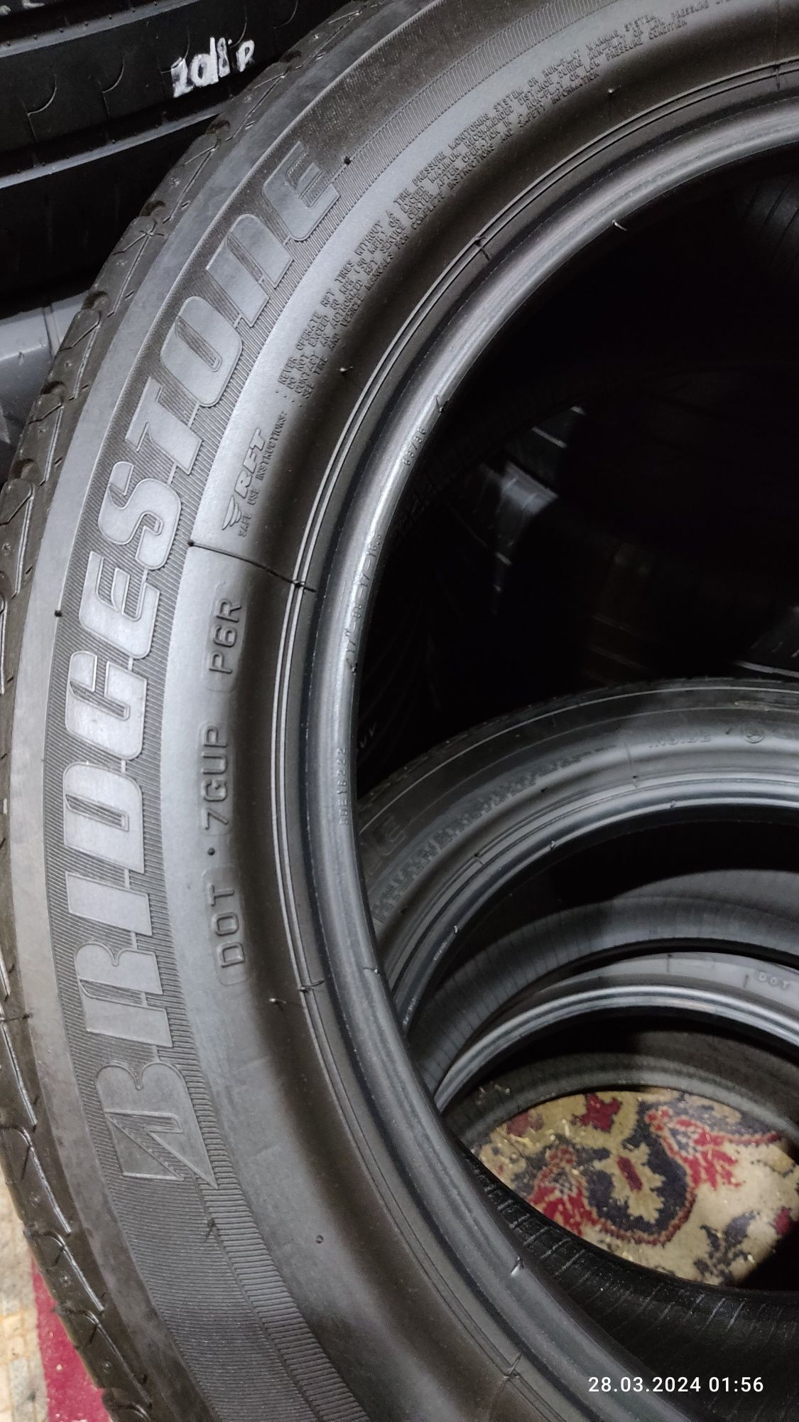 R17 225/55 Bridgestone. 6+мм. 2шт.