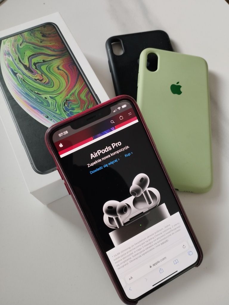 iPhone XS Max czarny Black  64gb zestaw PL zbita tylna