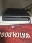 Konsola ps4 plus pad plus 2 gry