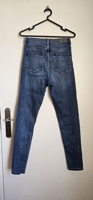 Conjunto de 4 pares de calças