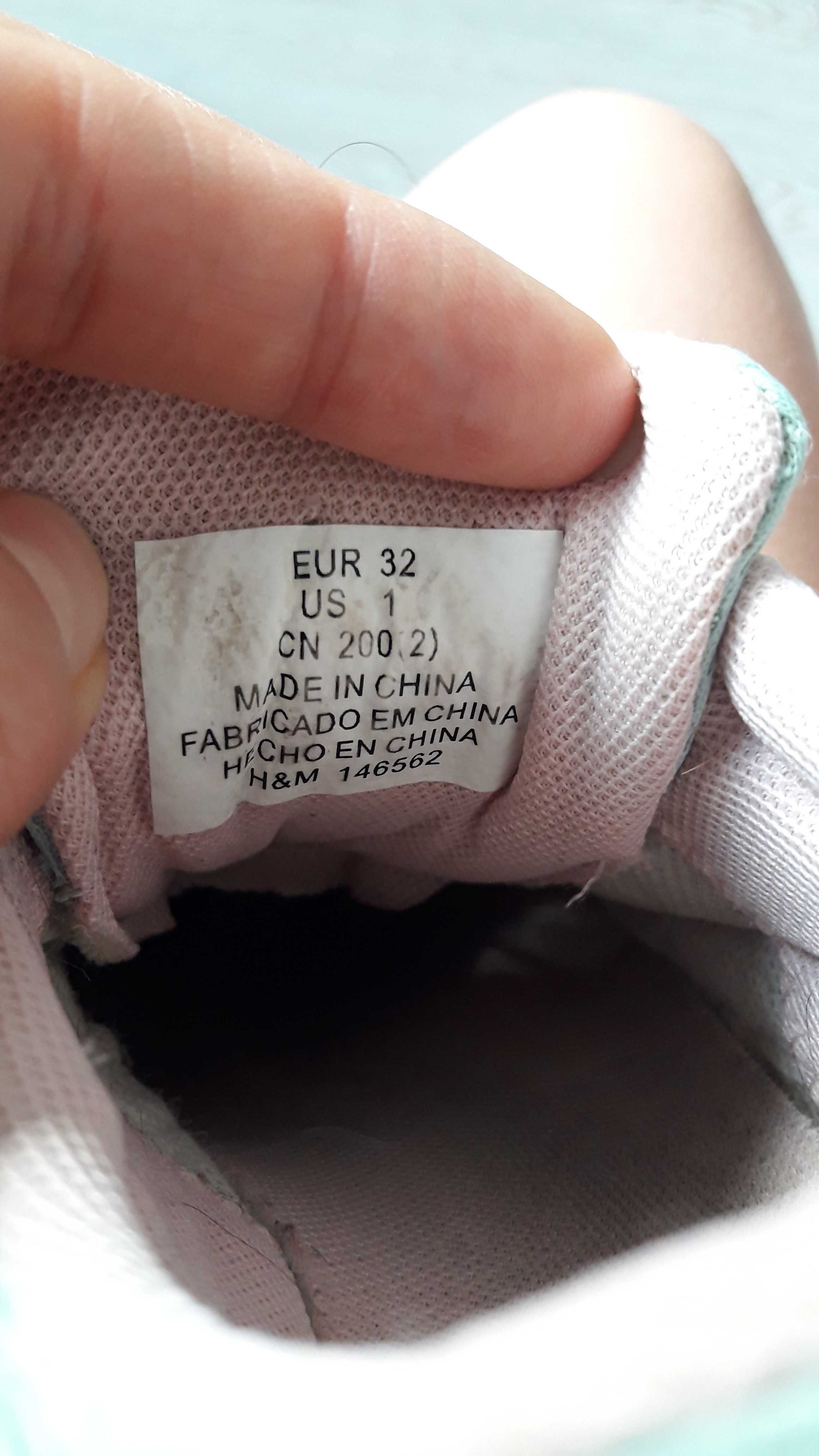 Кросівки бренду H&M 31 - 32 розмір, (устілка 20 см)