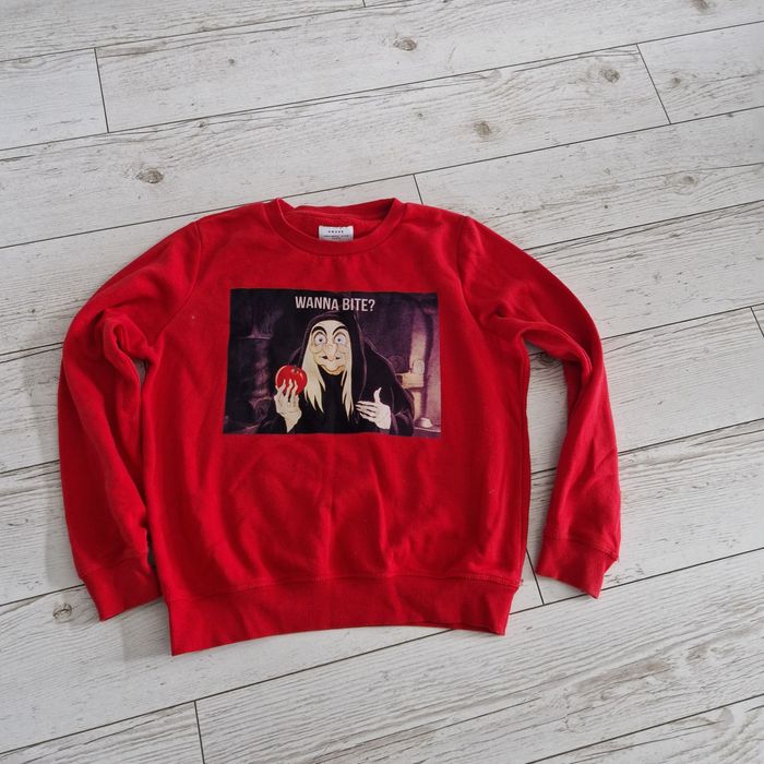 Czerwona bluza House