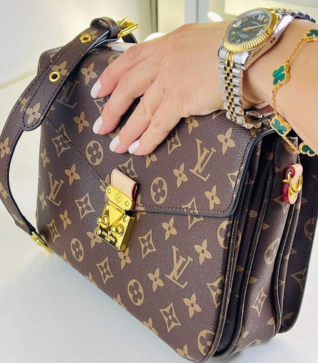 Сумка Louis Vuitton metis