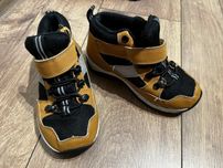 Buty trzewiki kozaki zimowe 28