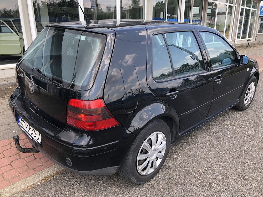 Volkswagen Golf LPG; HAK; Climatronic; Bogate wyposażenie