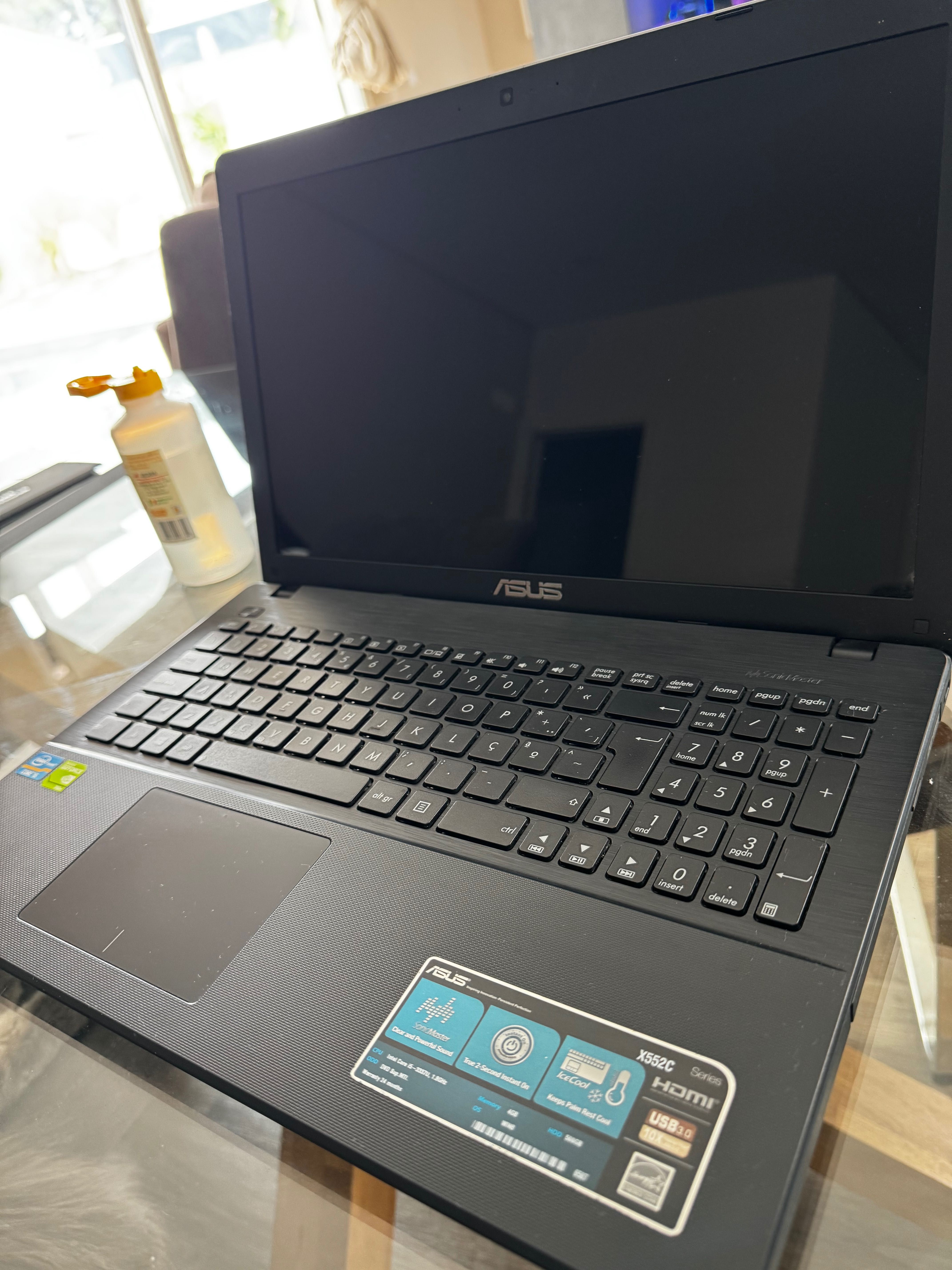 Asus X5552C - Intel core i5 1.8ghz - 4gb ram 500 gb memoria