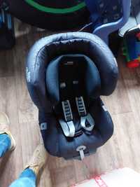 Romer fotelik  isofix 9-18kg