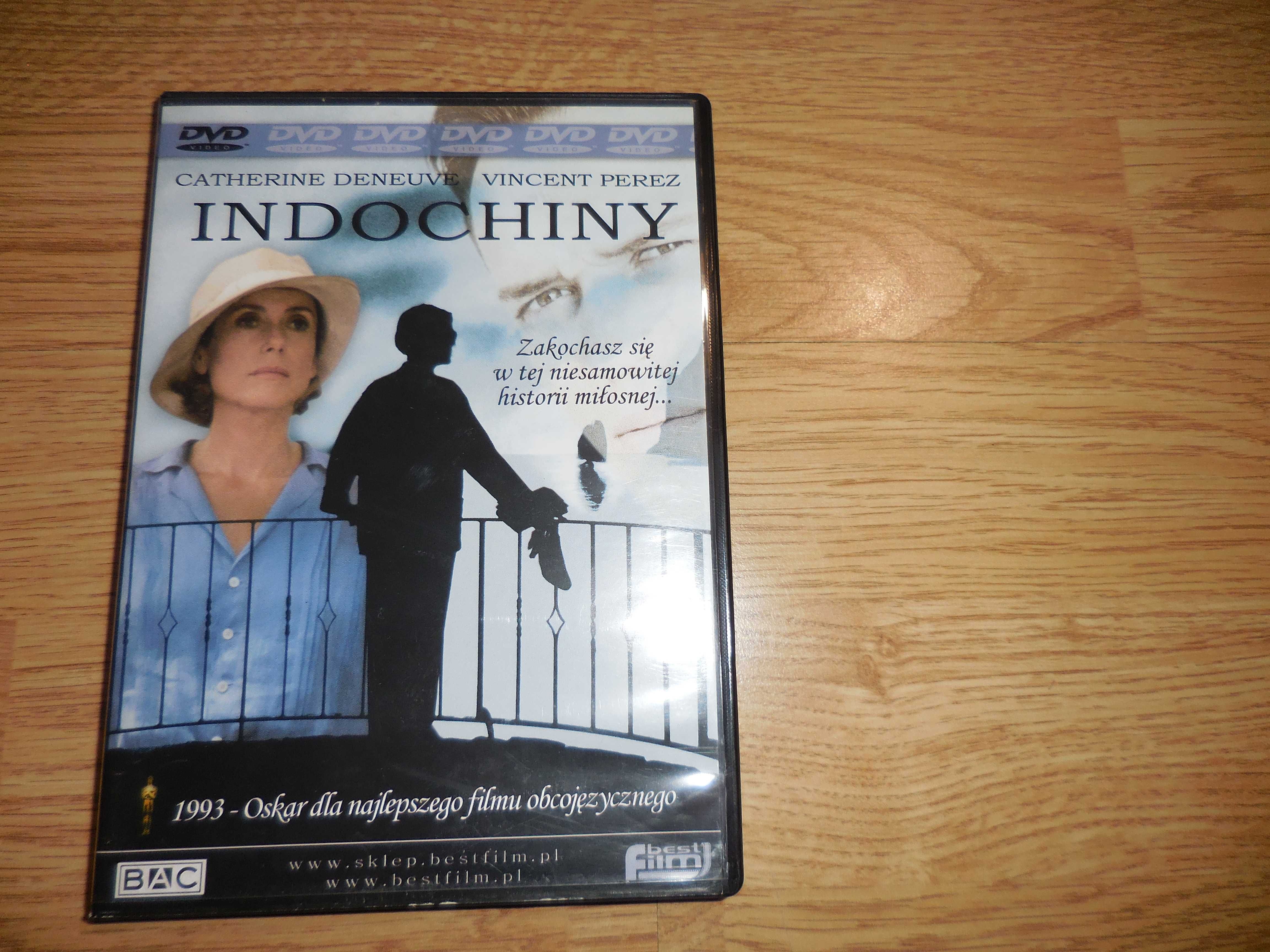 INDOCHINY - Catherine Deneuve