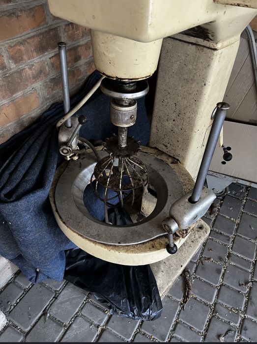 Планетарний міксер (40літрів), 16000грн