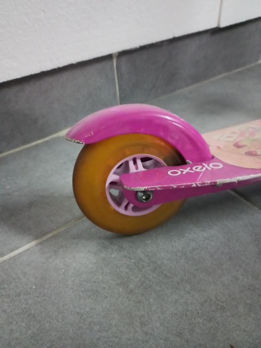 Trotinete criança cor-de-rosa
