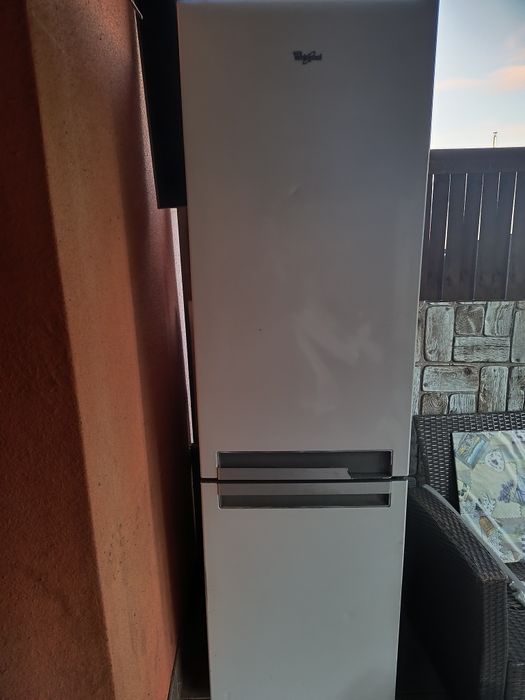 Lodówka Whirlpool chłodziarko zamrażarkę