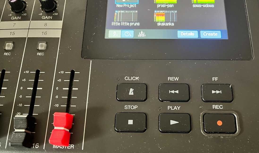 Zoom R20 + karta SDXC 128GB – rejestrator + interfejs audio USB-C