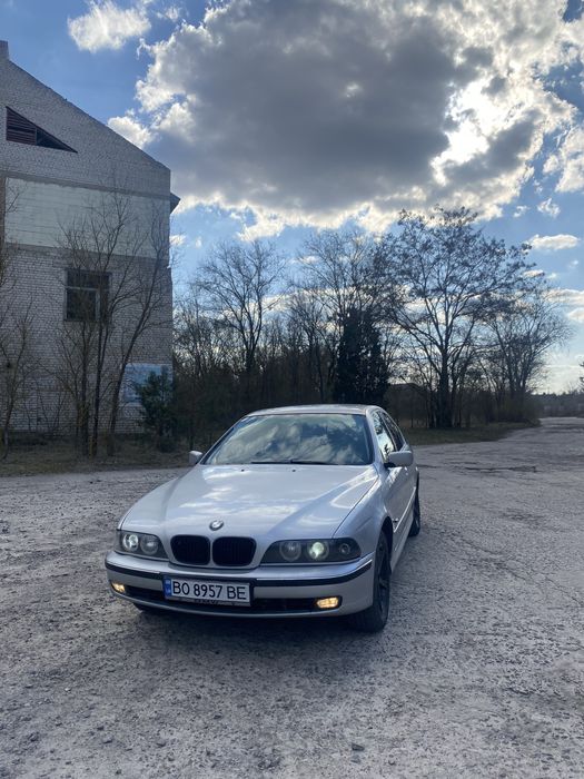 Продам  BMW   Є39