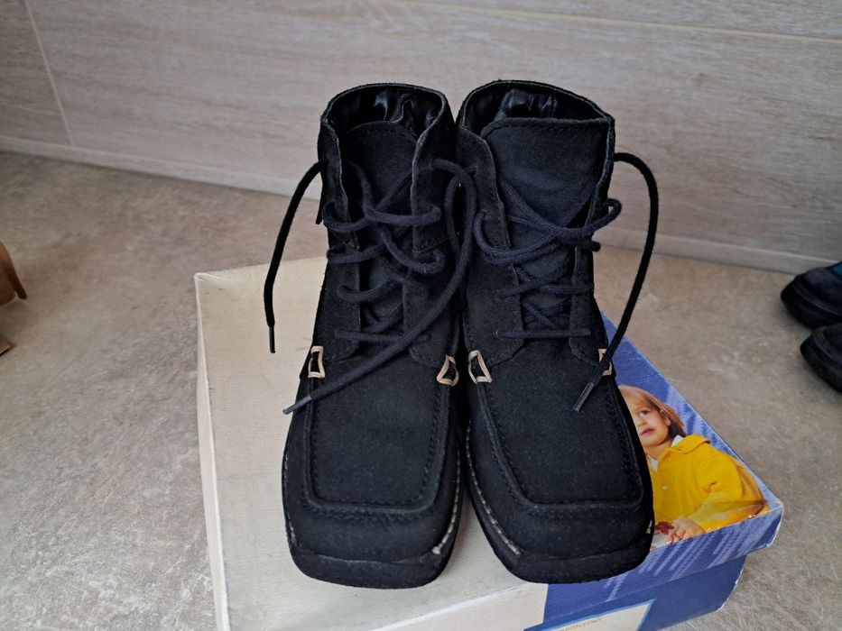 Czarne kozaki dziewczęce, zamszowe rozm 27 Bartek