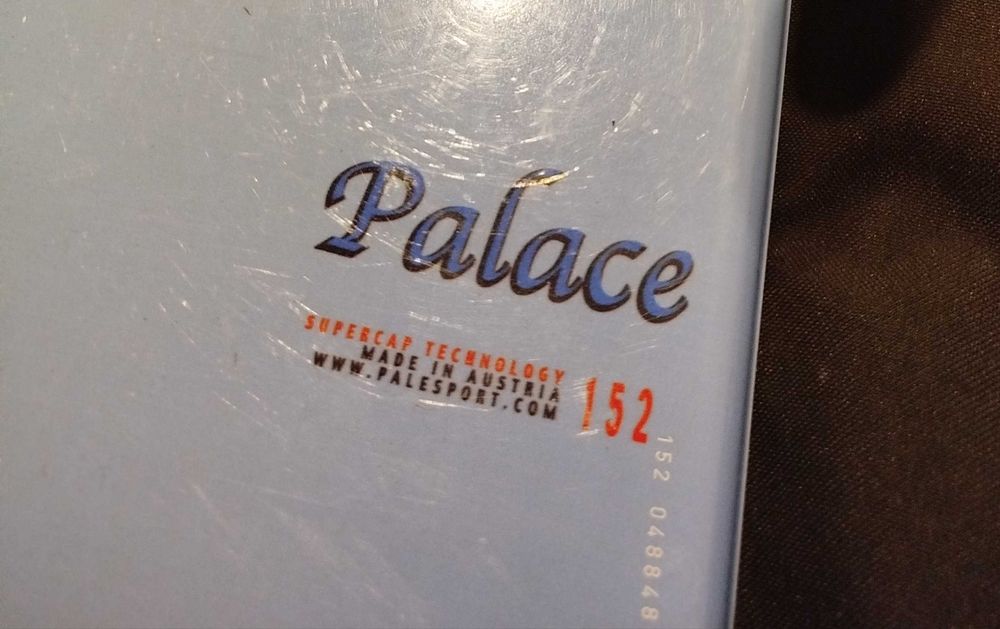 Deska snowboardowa z butami