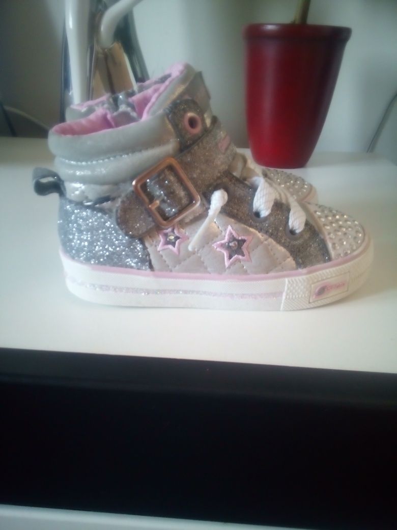 Buty skechers rozm 24