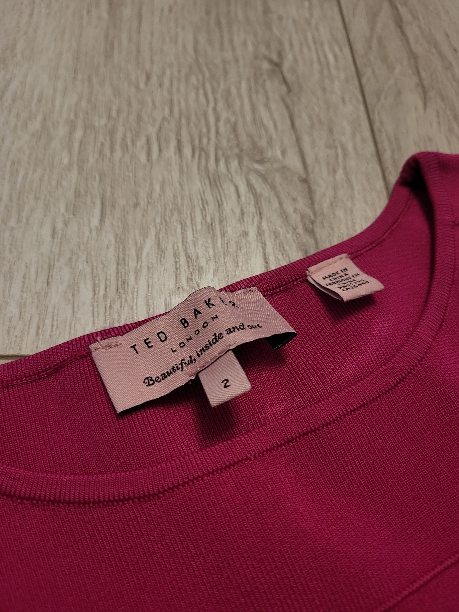 Piękna różowa sukienka bodycon dopasowana wiskoza Ted Baker rozmiar S