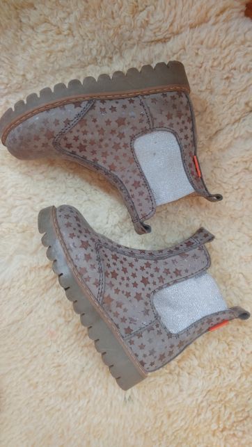 Челси ботинки ботиночки 100 % кожа Petasil сапожки чоботи