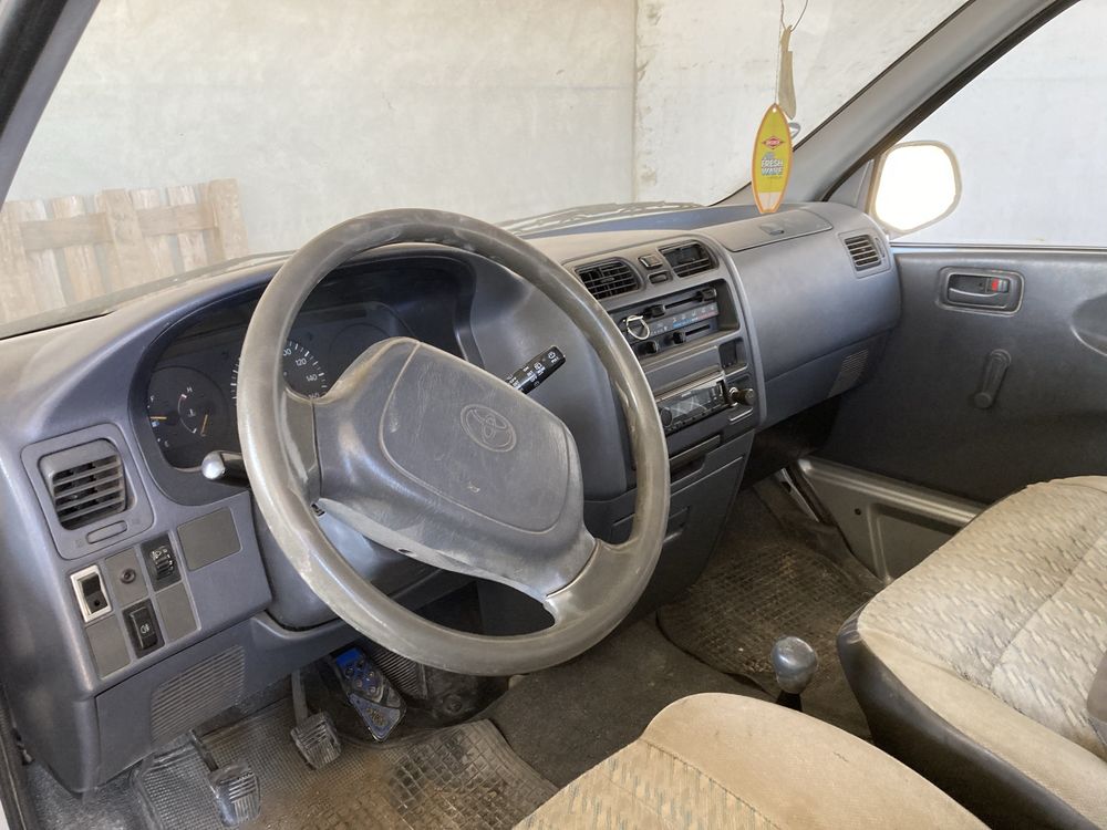 Vendo toyota hiace