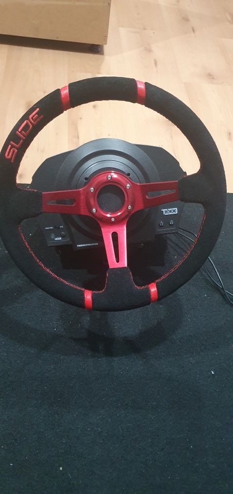 Kierownica thrustmaster t300rs skrzynia biegów