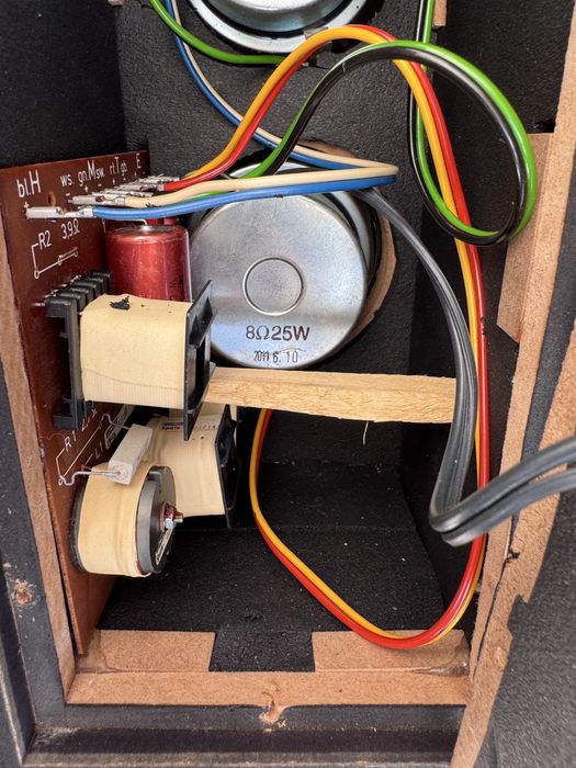 2x Genius sp-hf 1800A kolumny glosniki komputerowe pasywne audio pc