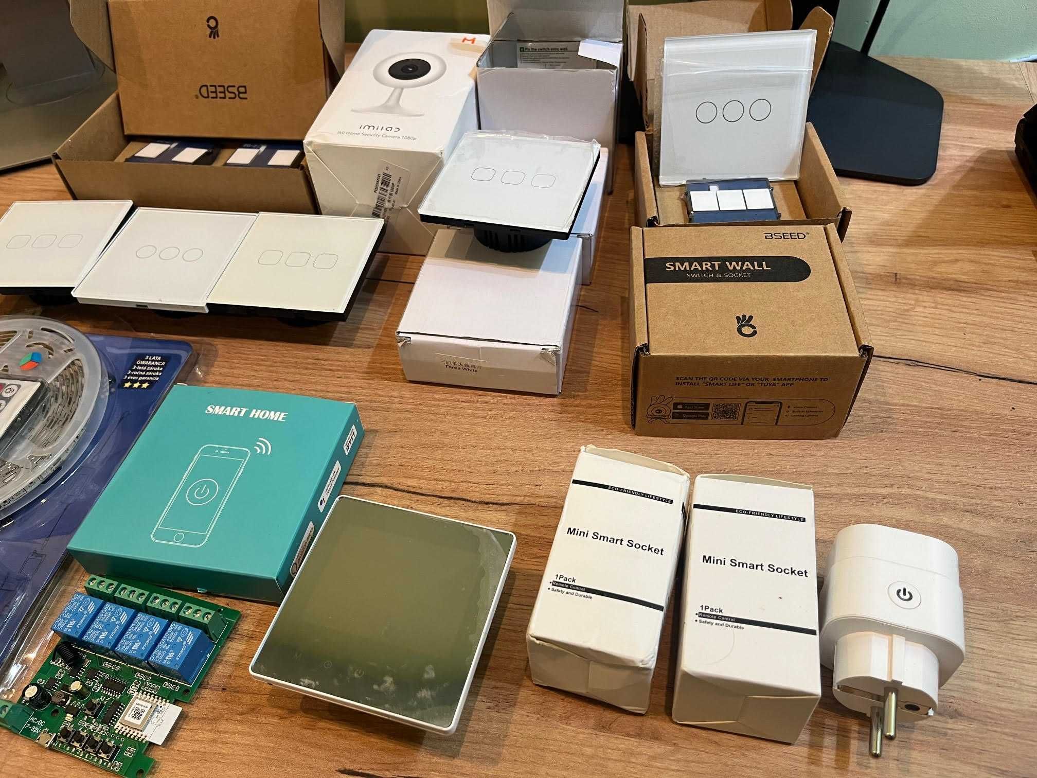 Zestaw smart home włączniki, termostat, kamera Wi-Fi Zigbee Tuya