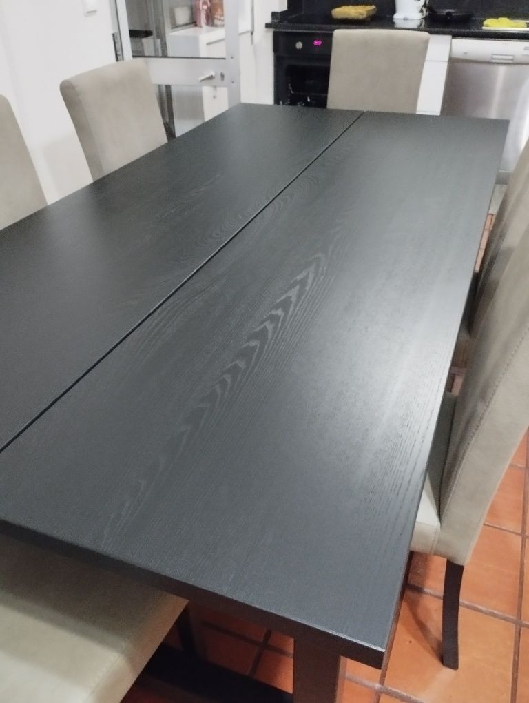 Mesa de jantar IKEA grande
